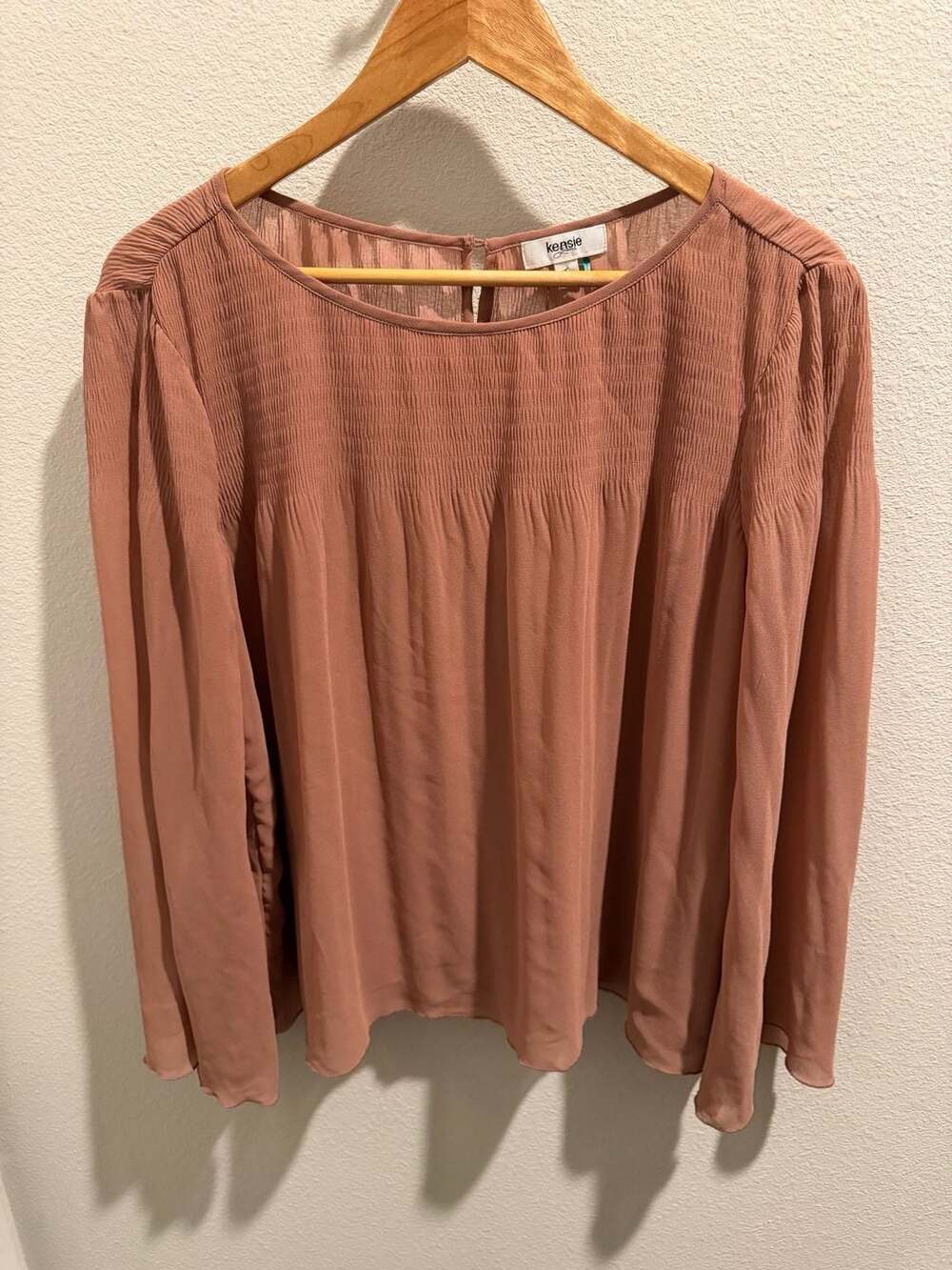 Kensie Jeans Smocked Long Sleeve Blouse Dusty Rose Size L